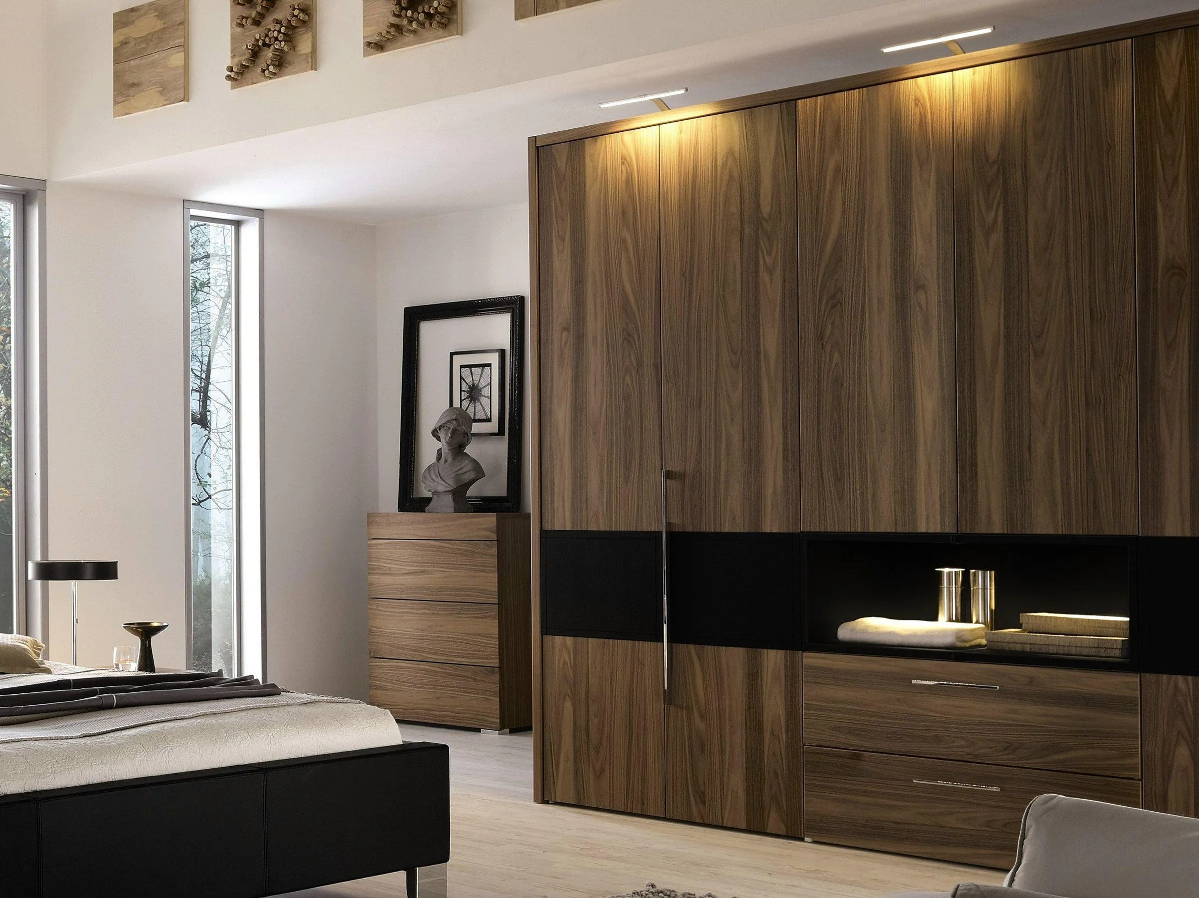 The Difference Between Veneer, Laminate and Acrylic
